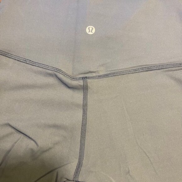 Lululemon Leggings Size 6 - Picture 5 of 5